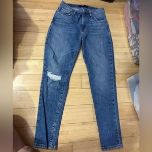 Super cute Hudson jeans